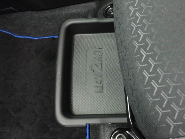 ロッキープレミアムＧ　ＨＥＶ純正９インチナビ　全方位カメラ　ドライブレコーダー　ＡＣＣ　ＥＴＣ　シートヒーター　スマートキー（愛知県）の中古車