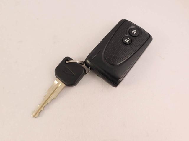 ムーヴカスタム Xリミテッド SAエアコン パワステ パワーウィンドウ ABS エアバック キーフリー(愛知県)の中古車