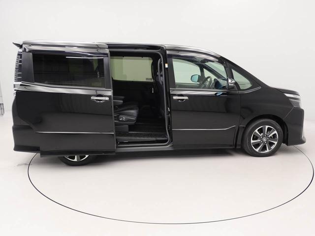 ヴォクシーＺＳ　煌IIIキーフリー　電動スライドドア（愛知県）の中古車