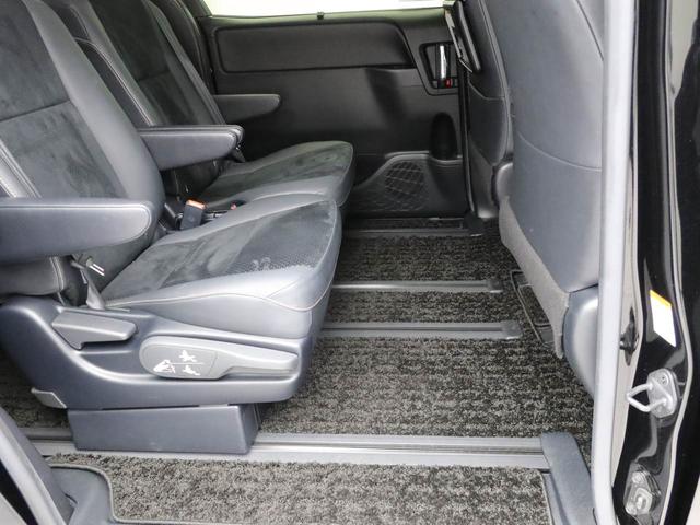 ヴォクシーＺＳ　煌IIIキーフリー　電動スライドドア（愛知県）の中古車