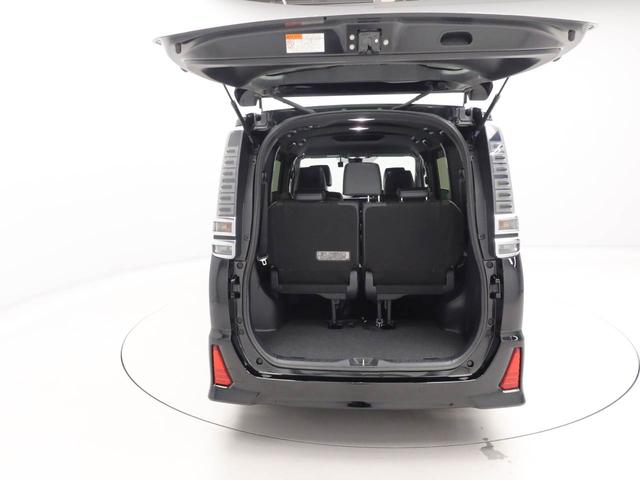 ヴォクシーＺＳ　煌IIIキーフリー　電動スライドドア（愛知県）の中古車