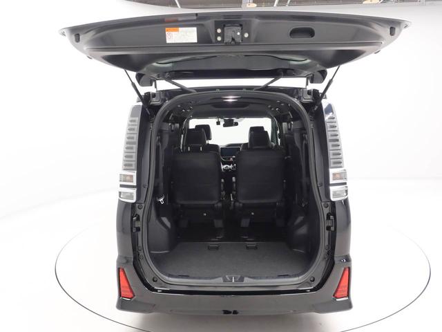 ヴォクシーＺＳ　煌IIIキーフリー　電動スライドドア（愛知県）の中古車