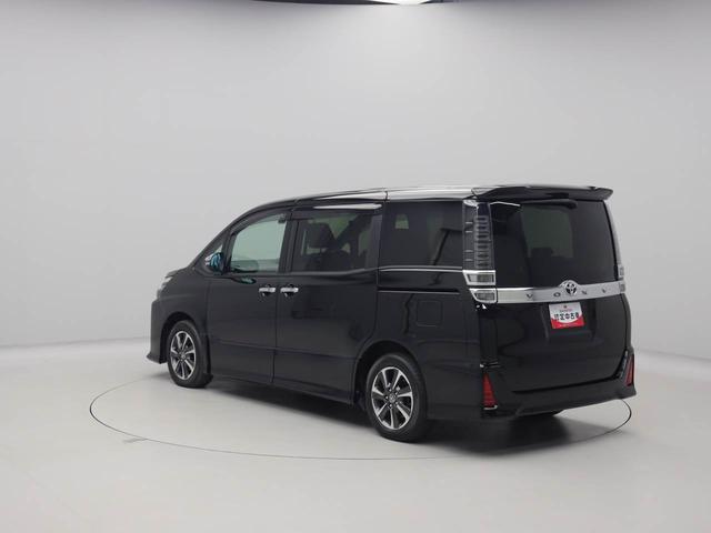 ヴォクシーＺＳ　煌IIIキーフリー　電動スライドドア（愛知県）の中古車