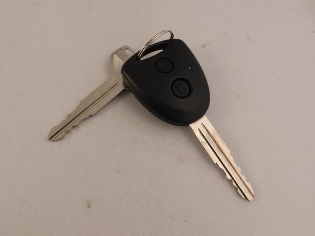 ミライースＬ　ＳＡIII　１０ｔｈアニバーサリーエディション　ナビナビ　バックカメラ　テレビチューナー　キーレス　アイドリングストップ　禁煙車（愛知県）の中古車