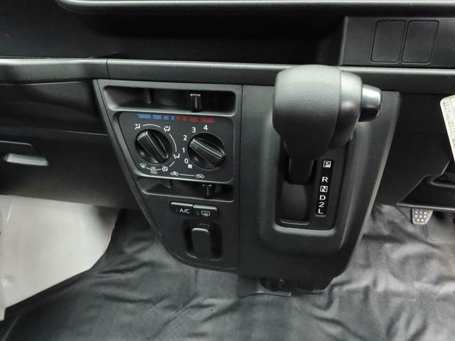 ハイゼットカーゴデラックスＳＡIIIオーディオレス　両側スライドドア　ＬＥＤヘッドライト　キーレス（愛知県）の中古車