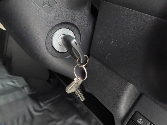 ハイゼットカーゴデラックスＳＡIIIオーディオレス　両側スライドドア　ＬＥＤヘッドライト　キーレス（愛知県）の中古車