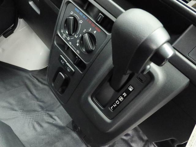 ハイゼットカーゴデラックスＳＡIIIオーディオレス　両側スライドドア　ＬＥＤヘッドライト　キーレス（愛知県）の中古車