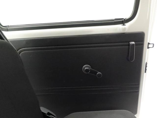 ハイゼットカーゴデラックスＳＡIIIオーディオレス　両側スライドドア　ＬＥＤヘッドライト　キーレス（愛知県）の中古車