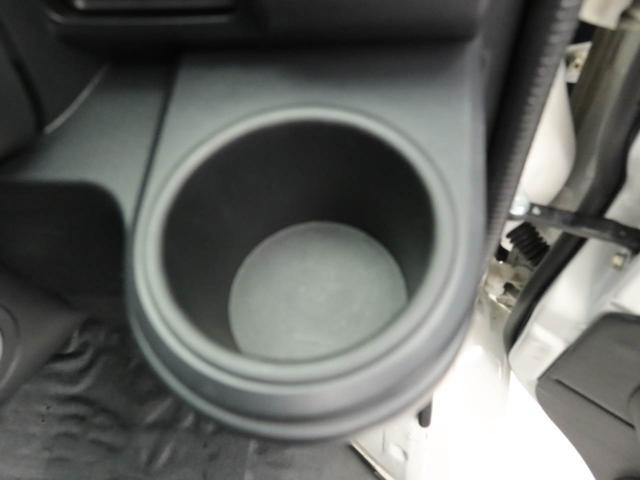 ハイゼットカーゴデラックスＳＡIIIエアコン　パワステ　パワーウィンドウ　ＡＢＳ　エアバック　キーレス（愛知県）の中古車