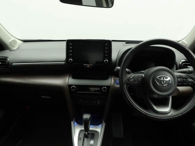 ヤリスクロスハイブリッドＺ　全方位モニター　ナビ　ＥＴＣナビ　テレビチューナー　バックカメラ　全方位モニター　キーフリー　イモビライザー　アイドリングストップ　ＥＴＣ　ハイブリッド車　アルミホイール　ＬＥＤヘッドライト　ワンオーナー　禁煙車（愛知県）の中古車