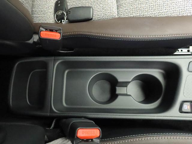 ヤリスクロスハイブリッドＺ　全方位モニター　ナビ　ＥＴＣナビ　テレビチューナー　バックカメラ　全方位モニター　キーフリー　イモビライザー　アイドリングストップ　ＥＴＣ　ハイブリッド車　アルミホイール　ＬＥＤヘッドライト　ワンオーナー　禁煙車（愛知県）の中古車