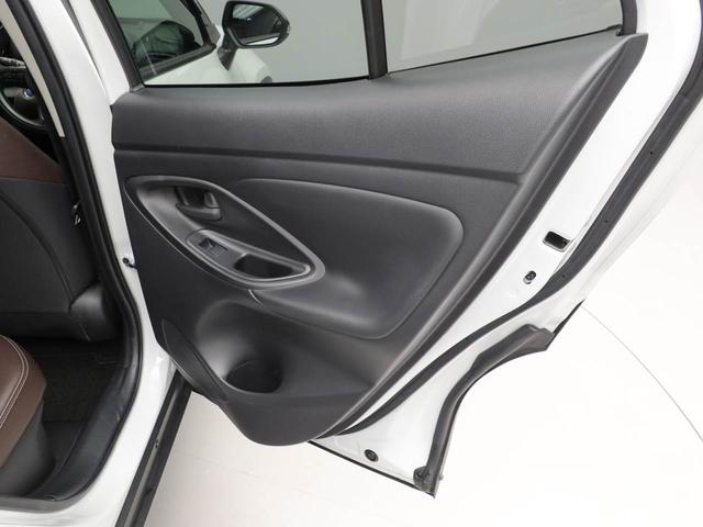 ヤリスクロスハイブリッドＺ　全方位モニター　ナビ　ＥＴＣナビ　テレビチューナー　バックカメラ　全方位モニター　キーフリー　イモビライザー　アイドリングストップ　ＥＴＣ　ハイブリッド車　アルミホイール　ＬＥＤヘッドライト　ワンオーナー　禁煙車（愛知県）の中古車