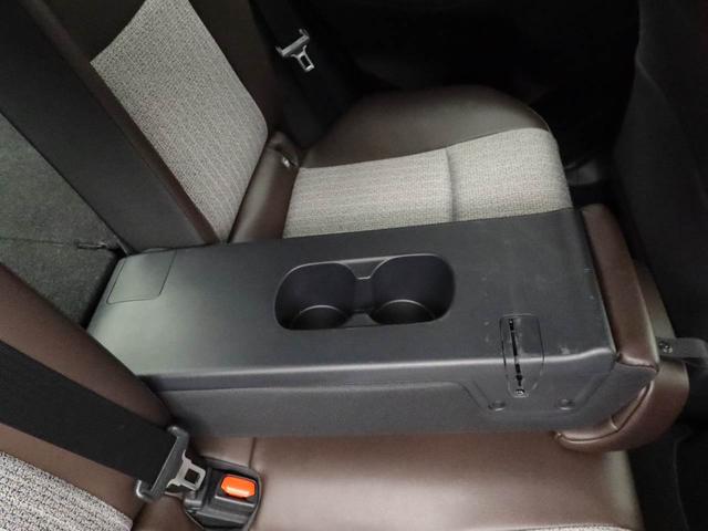 ヤリスクロスハイブリッドＺ　全方位モニター　ナビ　ＥＴＣナビ　テレビチューナー　バックカメラ　全方位モニター　キーフリー　イモビライザー　アイドリングストップ　ＥＴＣ　ハイブリッド車　アルミホイール　ＬＥＤヘッドライト　ワンオーナー　禁煙車（愛知県）の中古車