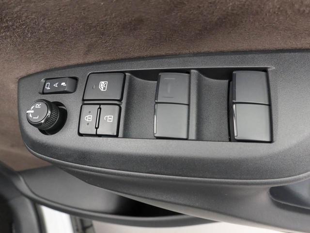 ヤリスクロスハイブリッドＺ　全方位モニター　ナビ　ＥＴＣナビ　テレビチューナー　バックカメラ　全方位モニター　キーフリー　イモビライザー　アイドリングストップ　ＥＴＣ　ハイブリッド車　アルミホイール　ＬＥＤヘッドライト　ワンオーナー　禁煙車（愛知県）の中古車