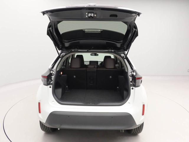 ヤリスクロスハイブリッドＺ　全方位モニター　ナビ　ＥＴＣナビ　テレビチューナー　バックカメラ　全方位モニター　キーフリー　イモビライザー　アイドリングストップ　ＥＴＣ　ハイブリッド車　アルミホイール　ＬＥＤヘッドライト　ワンオーナー　禁煙車（愛知県）の中古車