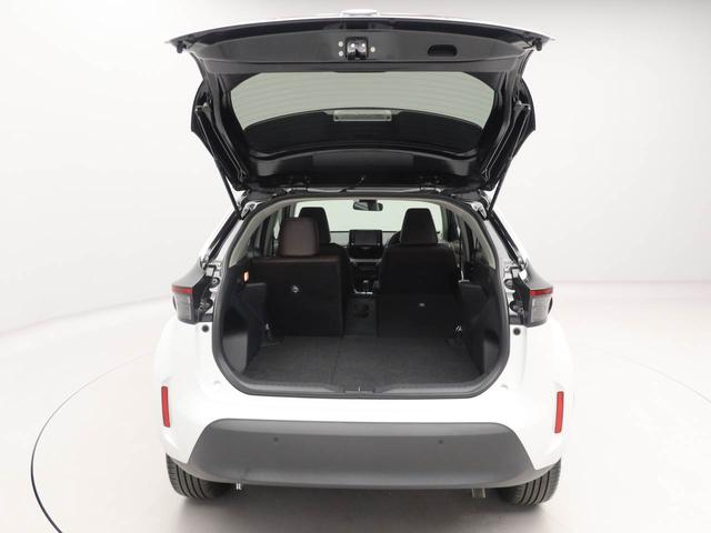 ヤリスクロスハイブリッドＺ　全方位モニター　ナビ　ＥＴＣナビ　テレビチューナー　バックカメラ　全方位モニター　キーフリー　イモビライザー　アイドリングストップ　ＥＴＣ　ハイブリッド車　アルミホイール　ＬＥＤヘッドライト　ワンオーナー　禁煙車（愛知県）の中古車