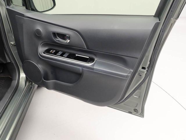 アクアクロスオーバー　グラムメモリーナビ　バックカメラ　ドライブレコーダー　ＥＴＣ（愛知県）の中古車