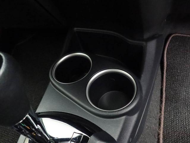 アクアクロスオーバー　グラムメモリーナビ　バックカメラ　ドライブレコーダー　ＥＴＣ（愛知県）の中古車