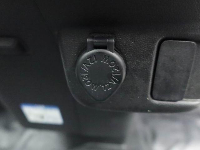 ハイゼットカーゴデラックスSAIIIワンオーナー 衝突回避支援ブレーキ 車線逸脱警報 オートマチック車 LEDヘッドランプ アイドリングストップ エアバック ABS(愛知県)の中古車