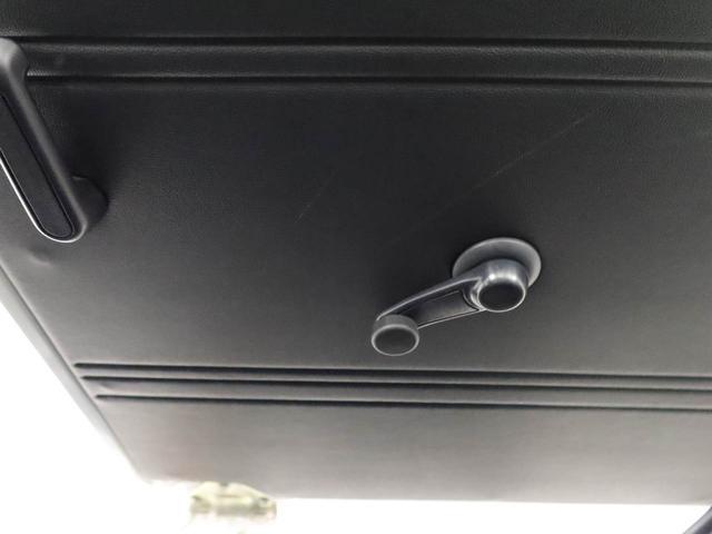 ハイゼットカーゴデラックスSAIIIワンオーナー 衝突回避支援ブレーキ 車線逸脱警報 オートマチック車 LEDヘッドランプ アイドリングストップ エアバック ABS(愛知県)の中古車