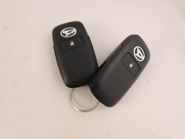 タフトＧ　ダーククロムベンチャー　バックカメラ　キーフリーバックカメラ　キーフリー（愛知県）の中古車