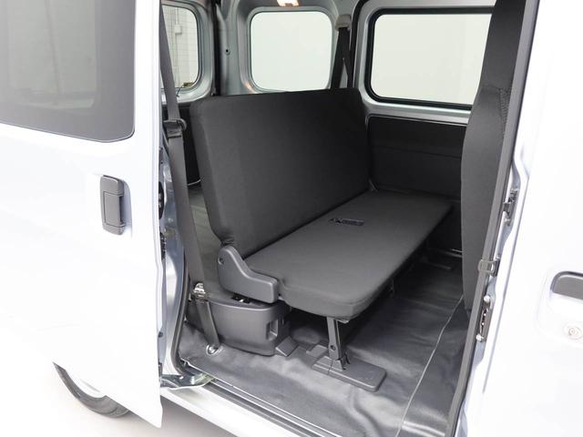 ハイゼットカーゴデラックス　アイドリングストップ両側スライドドア　ＡＭ／ＦＭラジオ　エアバック　ＡＢＳ　ＣＶＴ　キーレス（愛知県）の中古車