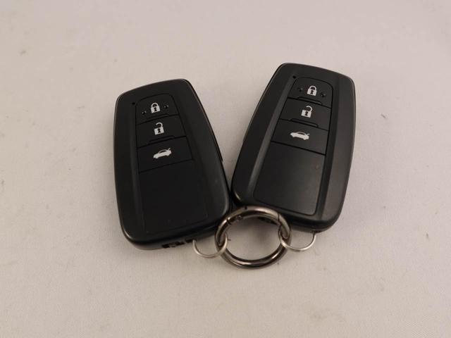 カローラＳディスプレイオーディオ　バックカメラ　ＥＴＣ　ドライブレコーダー（愛知県）の中古車