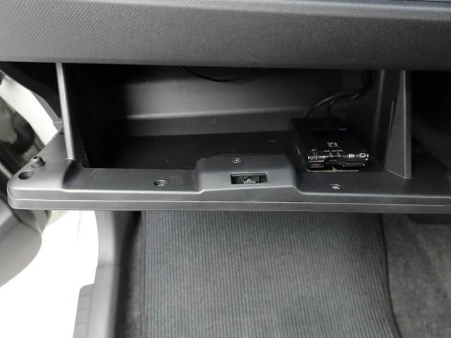 ムーヴカスタム　Ｘリミテッド　ＳＡひょう害車　エアコン　ナビ　パワステ　パワーウィンドウ　ＡＢＳ　エアバック　キーレスエントリー　キーフリー　バックカメラ　電動ドアミラー（愛知県）の中古車