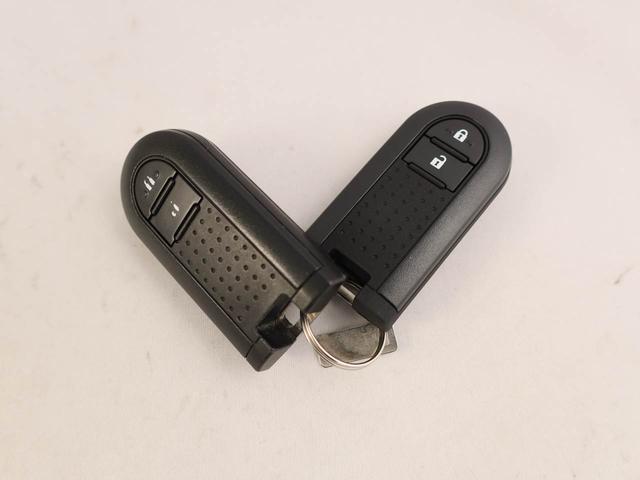 ムーヴＸリミテッド　ＳＡIII　ナビ　バックカメラ衝突軽減ブレーキ　アルミホイール　電動格納ドアミラー　プッシュボタンスタート　アイドリングストップ　スマートキー　盗難防止システム　オートエアコン　運転席シートヒーター（愛知県）の中古車