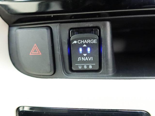 ムーヴＸリミテッド　ＳＡIII　ナビ　バックカメラ衝突軽減ブレーキ　アルミホイール　電動格納ドアミラー　プッシュボタンスタート　アイドリングストップ　スマートキー　盗難防止システム　オートエアコン　運転席シートヒーター（愛知県）の中古車