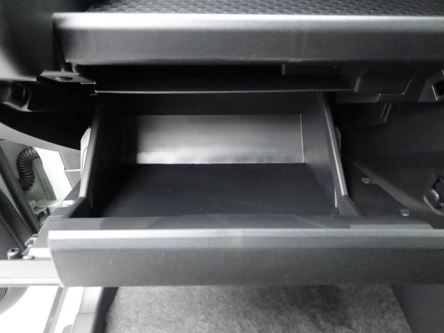 タフトGエアコン パワステ パワーウインドウ ABS エアバッグ アルミホイール サンルーフ キーフリー バックカメラ 後席モニタ 電動スライドドア ディスチャージ・LED(愛知県)の中古車