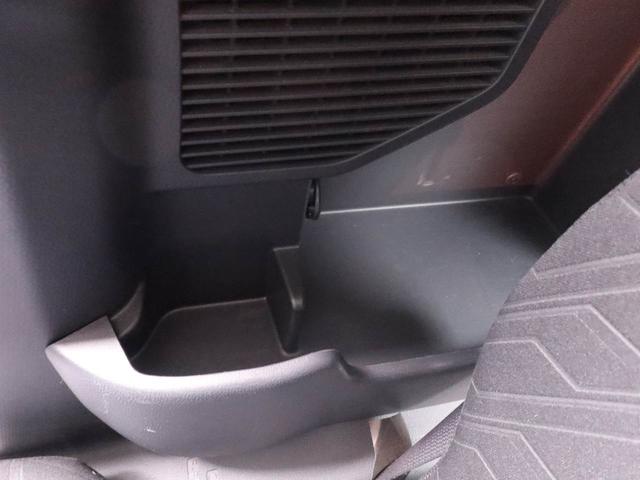 トールカスタムＧ　リミテッド　ＳＡIIIエアコン　ＣＤ　ナビ　ＥＴＣ　テレビ　パワステ　パワーウインドウ　ＡＢＳ　エアバッグ　アルミホイール　キーレスエントリー　キーフリー　電動ドアミラー　バックカメラ　電動スライドドア（愛知県）の中古車