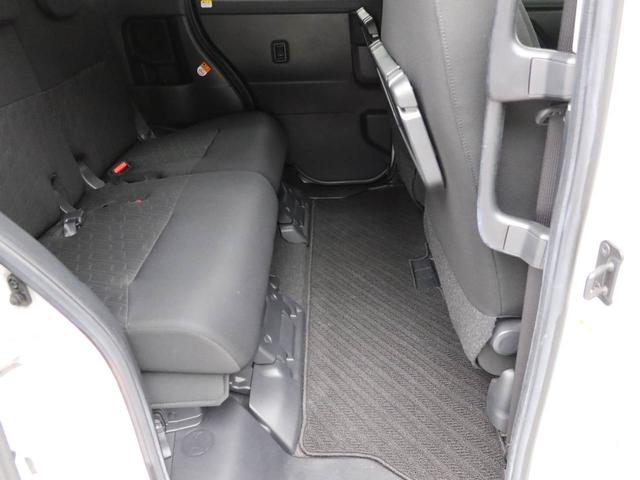 トールカスタムＧ　リミテッド　ＳＡIIIエアコン　ＣＤ　ナビ　ＥＴＣ　テレビ　パワステ　パワーウインドウ　ＡＢＳ　エアバッグ　アルミホイール　キーレスエントリー　キーフリー　電動ドアミラー　バックカメラ　電動スライドドア（愛知県）の中古車