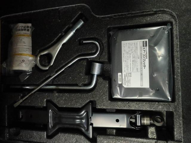 トールカスタムＧ　リミテッド　ＳＡIIIエアコン　ＣＤ　ナビ　ＥＴＣ　テレビ　パワステ　パワーウインドウ　ＡＢＳ　エアバッグ　アルミホイール　キーレスエントリー　キーフリー　電動ドアミラー　バックカメラ　電動スライドドア（愛知県）の中古車