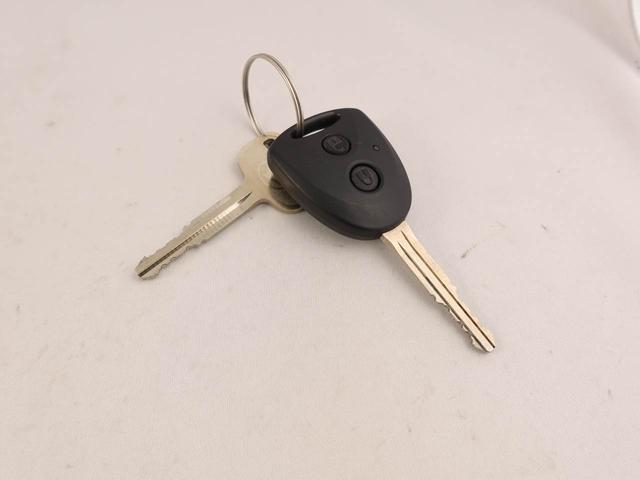 ハイゼットカーゴＤＸ衝突回避支援ブレーキ　車線逸脱警報　キーレスエントリー　ＡＭ／ＦＭラジオ　アイドリングストップ　エアバック　ＡＢＳ　ＣＶＴ（愛知県）の中古車