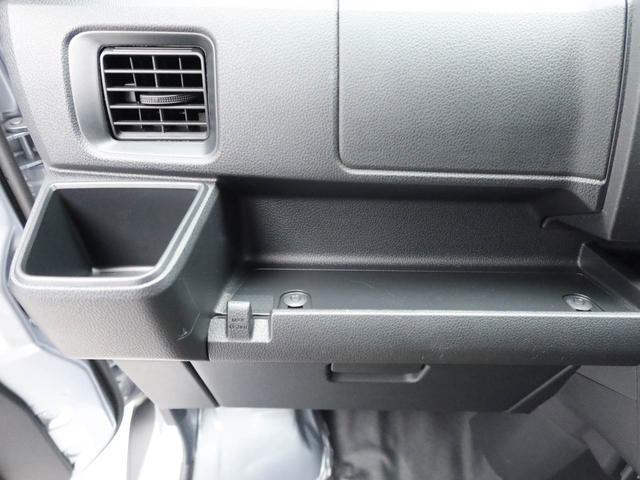 ハイゼットカーゴＤＸ衝突回避支援ブレーキ　車線逸脱警報　キーレスエントリー　ＡＭ／ＦＭラジオ　アイドリングストップ　エアバック　ＡＢＳ　ＣＶＴ（愛知県）の中古車