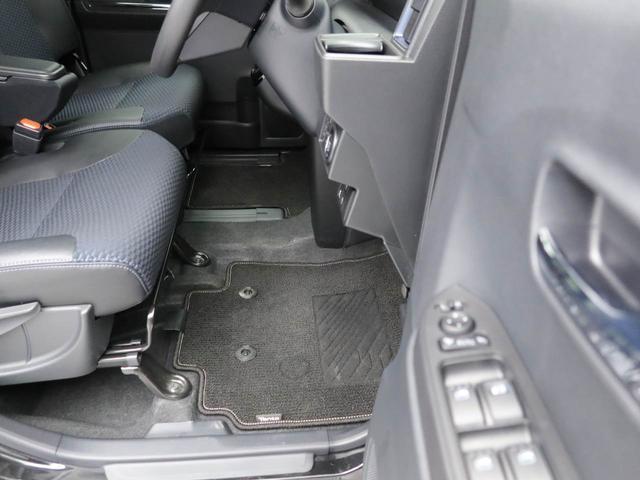 タントカスタムＸ標準グレード「Ｘ」より装備が充実で、外観がスポーティ寄りのグレードがカスタムＸです。（愛知県）の中古車