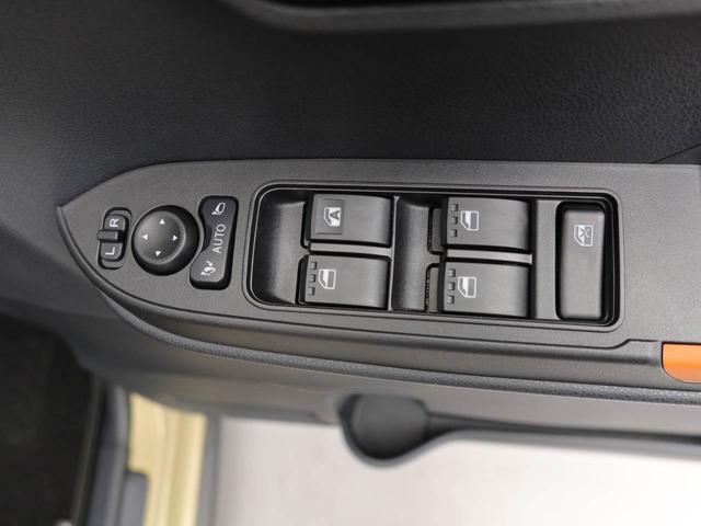 タントファンクロスターボ　ＬＥＤヘッドライト　バックカメラ衝突被害軽減ブレーキ　両側電動スライドドア　ターボ　ルーフレール　プッシュボタンスタート　キーフリー　オートエアコン　コーナーセンサー　運転席・助手席シートヒーター　電動パーキングブレーキ（愛知県）の中古車