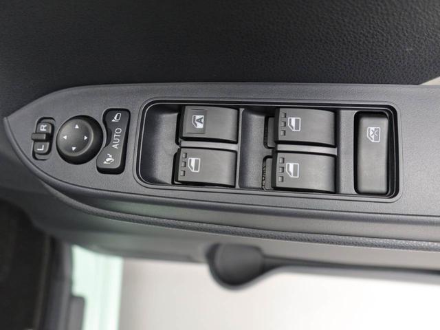 タントX衝突被害軽減ブレーキ プッシュボタンスタート コーナーセンサー ツートンカラー バックカメラ 両側電動スライドドア 電動パーキングブレーキ シートヒーター(愛知県)の中古車