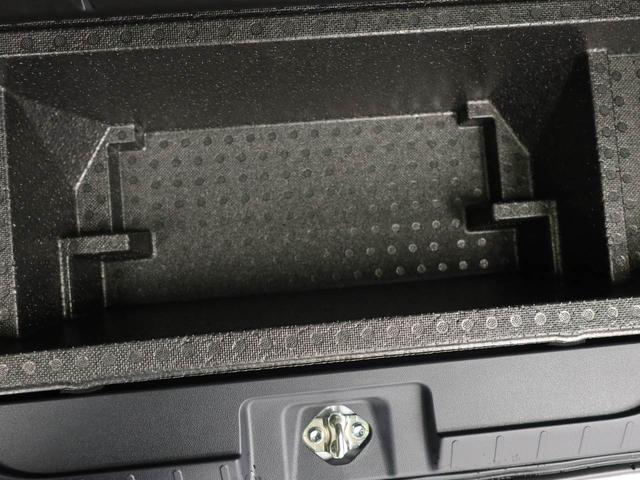 タントカスタムＲＳターボ　衝突回避支援ブレーキ　車線逸脱警報　バックカメラ　ナビ　ドライブレコーダー　ＥＴＣ　両側電動スライドドア　キーフリー　プッシュスタート　ＬＥＤヘッドランプ　アイドリングストップ　エアバック（愛知県）の中古車