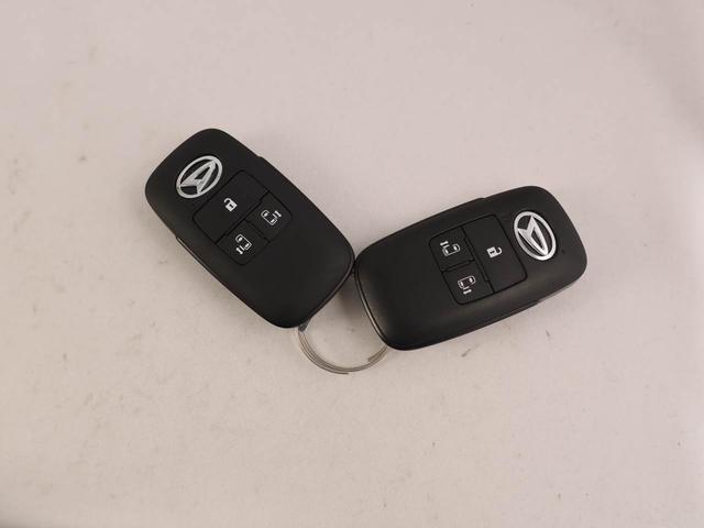 タントカスタムＸエアコン　パワステ　パワーウィンドウ　ＡＢＳ　エアバック　アルミホイール　キーフリー　電動ドアミラー（愛知県）の中古車