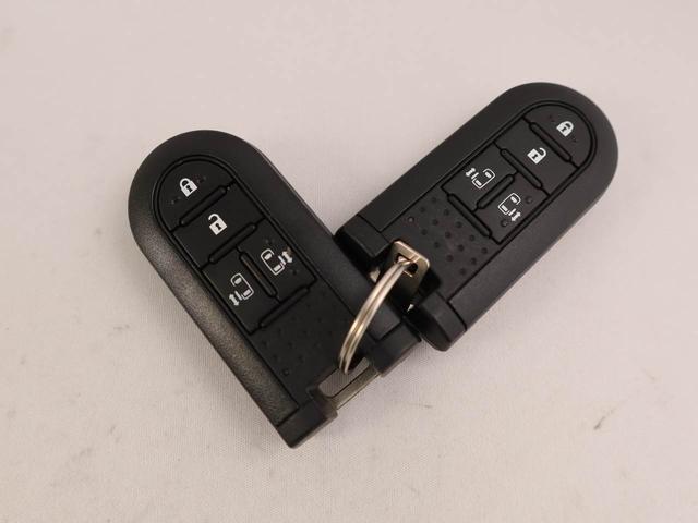 トールカスタムＧ　ターボ　ＳＡIIキーフリー　ナビ付き　ＥＴＣ付き（愛知県）の中古車