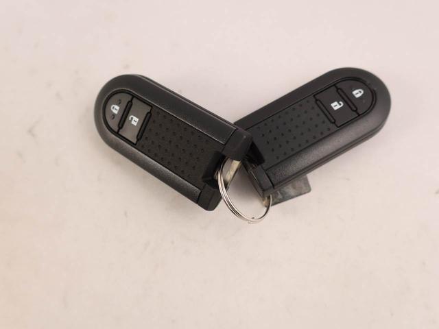 ミラトコットＧ　ＳＡIIIエアコン　ＣＤ　ナビ　ＥＴＣ　テレビ　パワステ　パワーウィンドウ　ＡＢＳ　エアバック　キーフリー　電動ドアミラー（愛知県）の中古車