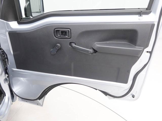 ハイゼットトラックジャンボスタンダードＣＤデッキ　エアコン　４ＷＤ（愛知県）の中古車