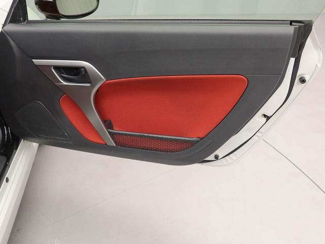 コペンローブエアコン　ＣＤ　ナビ　ＥＴＣ　パワステ　パワーウィンドウ　ＡＢＳ　エアバック　アルミホイール　キーフリー　バックカメラ（愛知県）の中古車