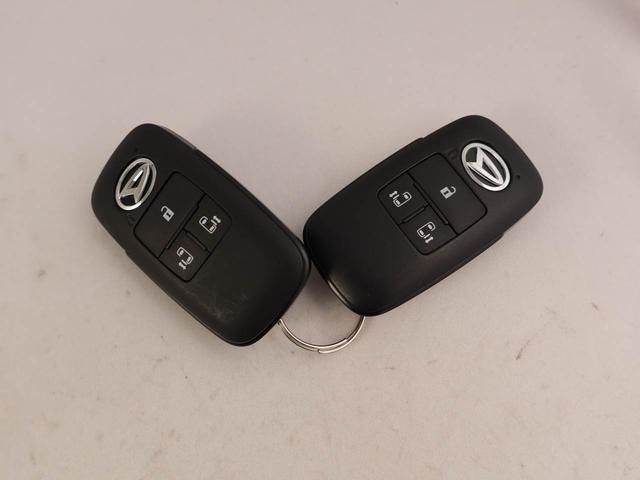 トールカスタムＧ　ディスプレイオーディオ　バックカメラ衝突軽減ブレーキ　ＬＥＤヘッドライト　アルミホイール　電動格納ドアミラー　プッシュボタンスタート　アイドリングストップ　スマートキー　アダプティブクルーズコントロール　両側電動スライドドア（愛知県）の中古車