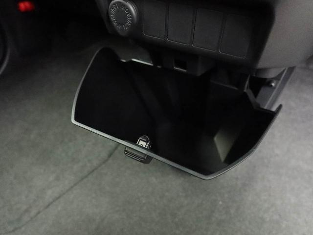 トールカスタムＧ　ディスプレイオーディオ　バックカメラ衝突軽減ブレーキ　ＬＥＤヘッドライト　アルミホイール　電動格納ドアミラー　プッシュボタンスタート　アイドリングストップ　スマートキー　アダプティブクルーズコントロール　両側電動スライドドア（愛知県）の中古車