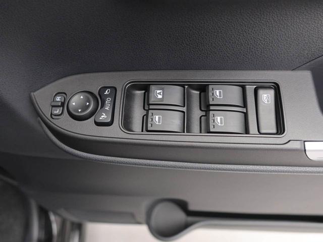 タントカスタムＸリミテッド　両側電動スライドドア　ＥＴＣ衝突軽減ブレーキ　アルミホイール　電動スライドドア　電動パーキングブレーキ　アダプティブクルーズコントロール　プッシュボタンスタート　スマートキー　運転席・助手席シートヒーター　盗難防止システム（愛知県）の中古車