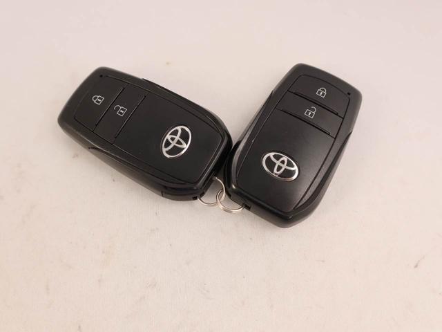 ヤリスクロスＺメモリーナビ　バックカメラ　電子パーキング　ＬＥＤヘッドライト　ＥＴＣ（愛知県）の中古車