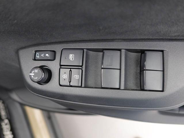ヤリスクロスＺメモリーナビ　バックカメラ　電子パーキング　ＬＥＤヘッドライト　ＥＴＣ（愛知県）の中古車